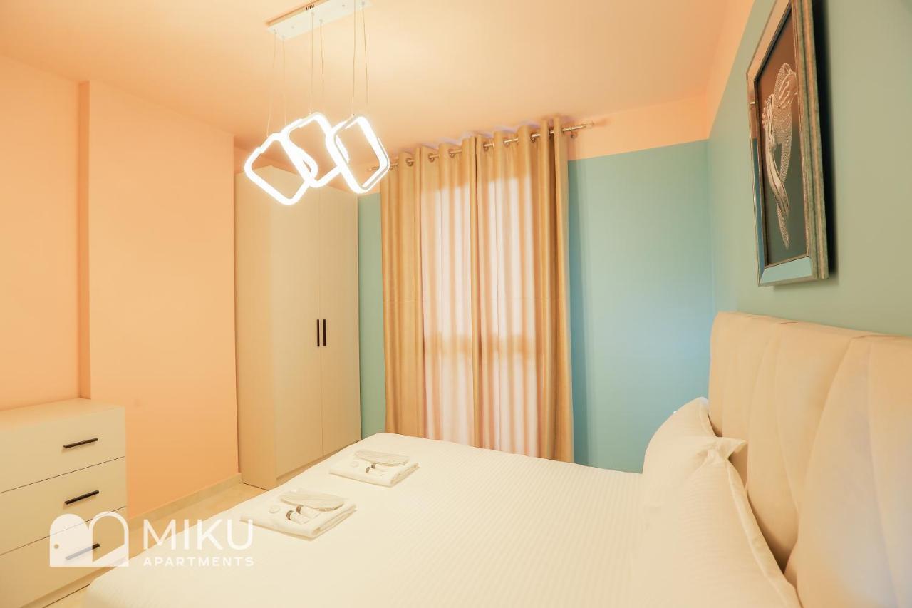 Miku Apartment - Glamorous 1Bedroom Apartment At Olympic Residence Tirana Extérieur photo