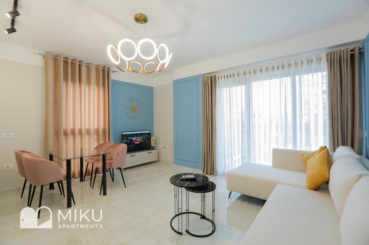 Miku Apartment - Glamorous 1Bedroom Apartment At Olympic Residence Tirana Extérieur photo