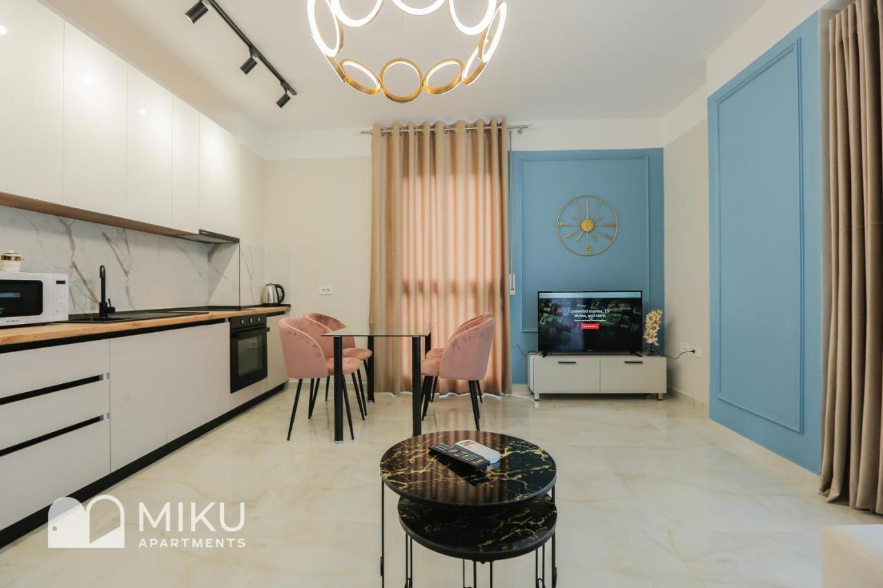 Miku Apartment - Glamorous 1Bedroom Apartment At Olympic Residence Tirana Extérieur photo
