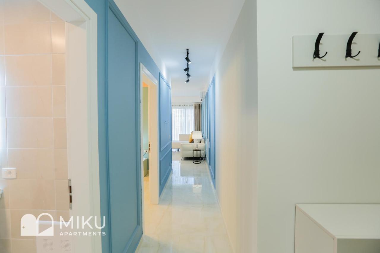 Miku Apartment - Glamorous 1Bedroom Apartment At Olympic Residence Tirana Extérieur photo