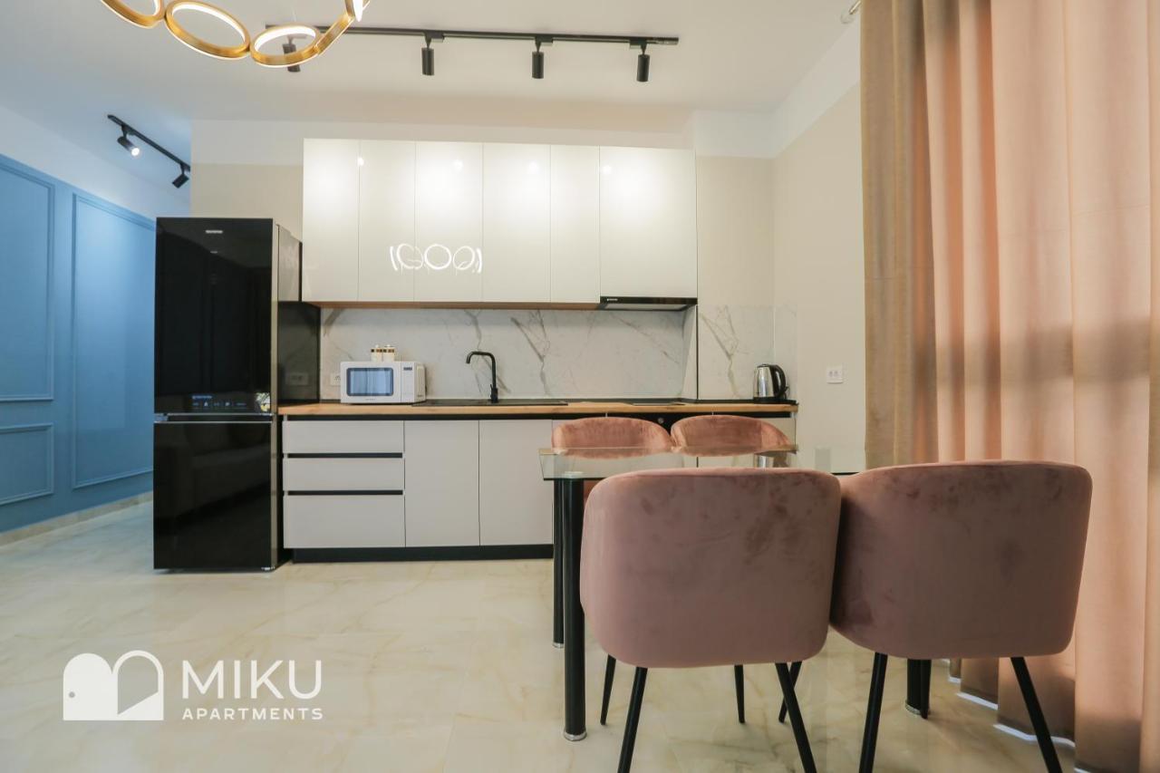 Miku Apartment - Glamorous 1Bedroom Apartment At Olympic Residence Tirana Extérieur photo