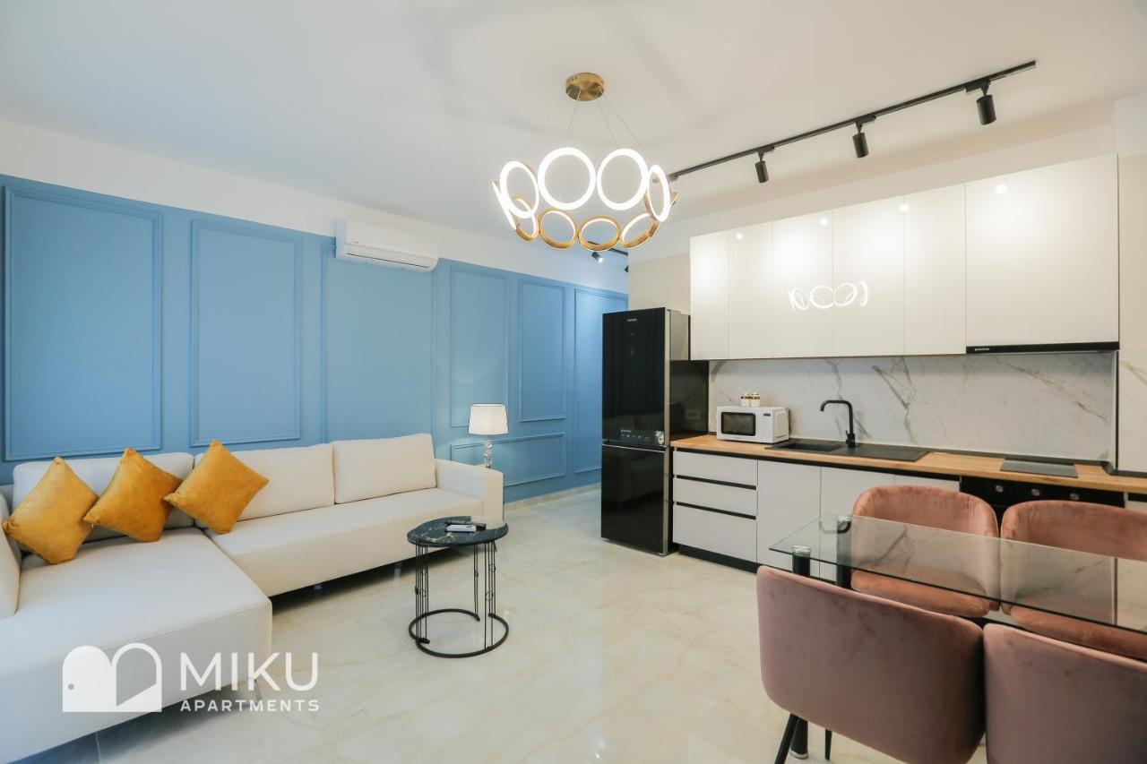 Miku Apartment - Glamorous 1Bedroom Apartment At Olympic Residence Tirana Extérieur photo